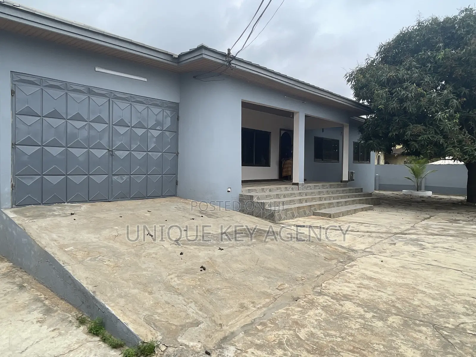 Furnished 4bdrm House in Unique Key Agency, Spintex for rent