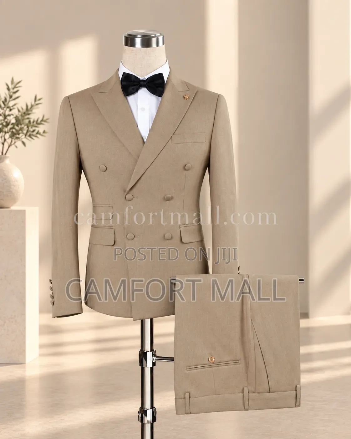 Luxurious Men's Suit
