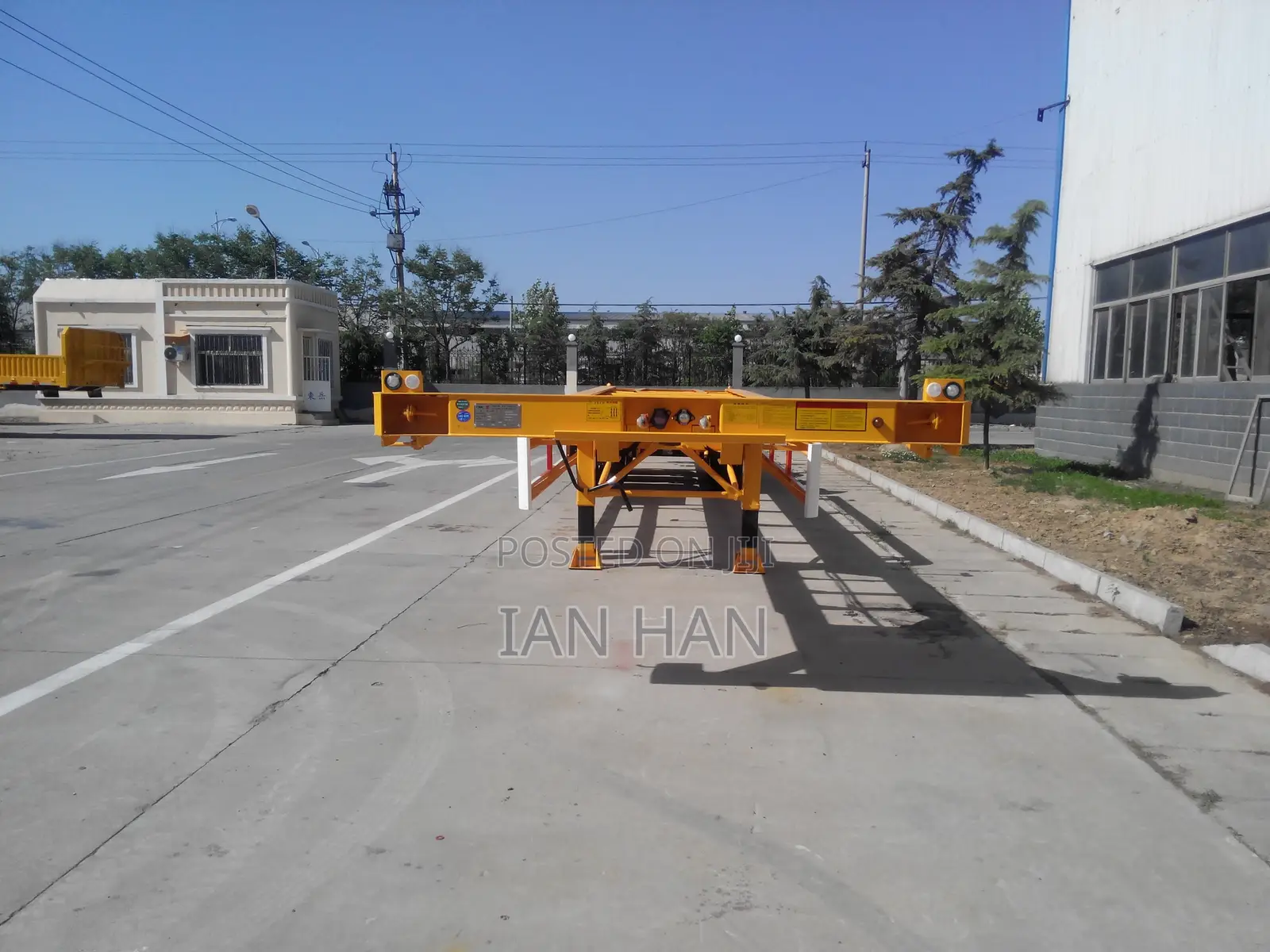 20/40feet 3 Axles Skeleton Container Transport Chassis/Frame Trailer