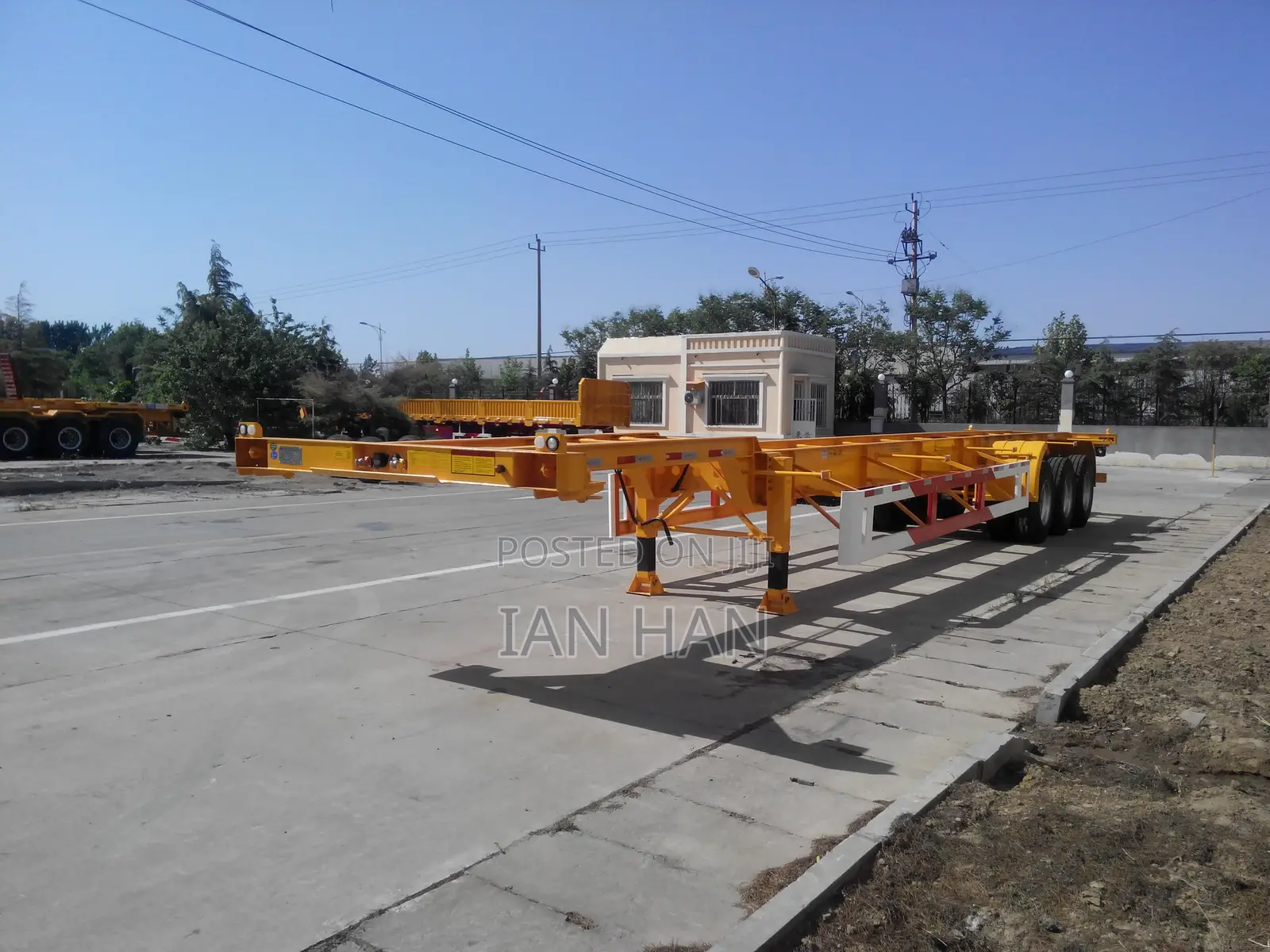 20/40feet 3 Axles Skeleton Container Transport Chassis/Frame Trailer