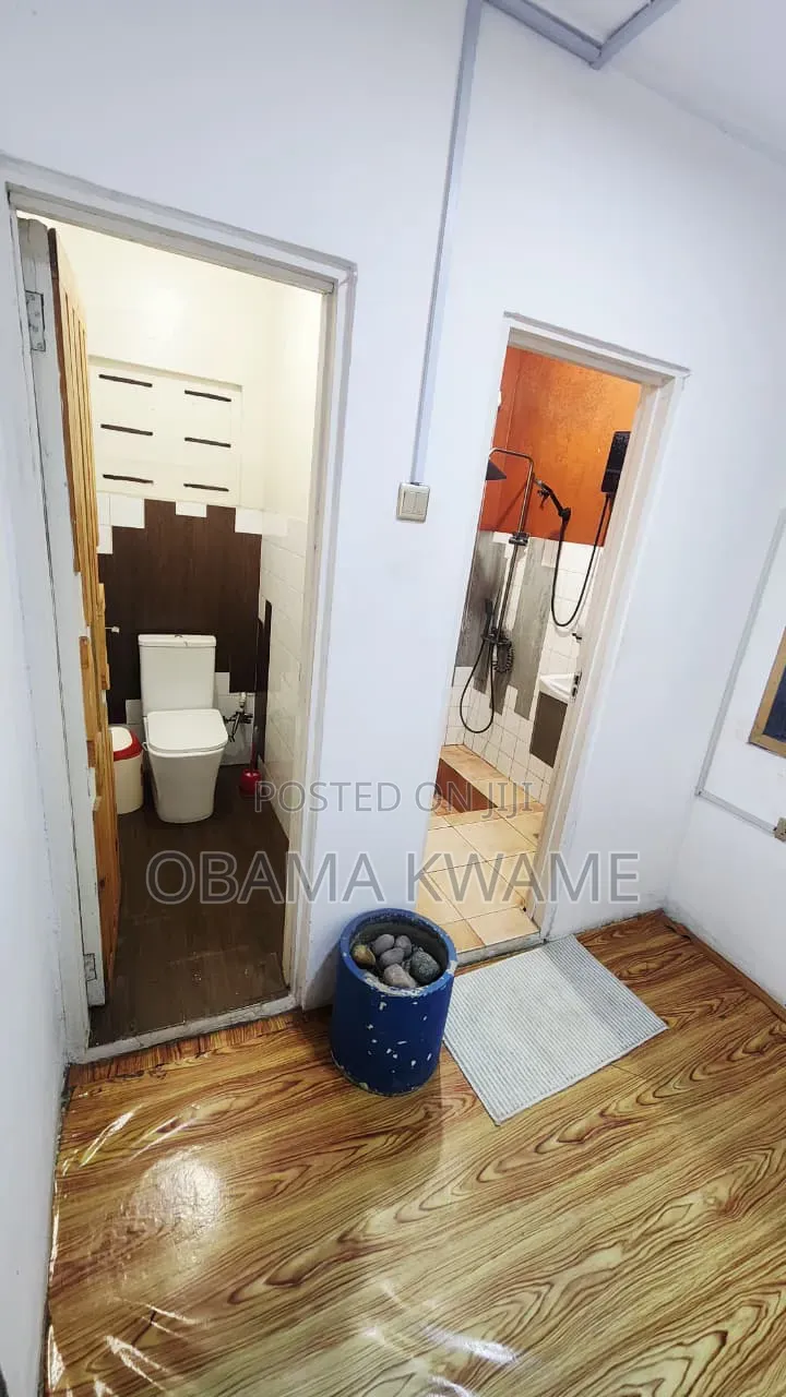 Furnished 1bdrm House in Laryea Homes, A&C Mall Area for rent