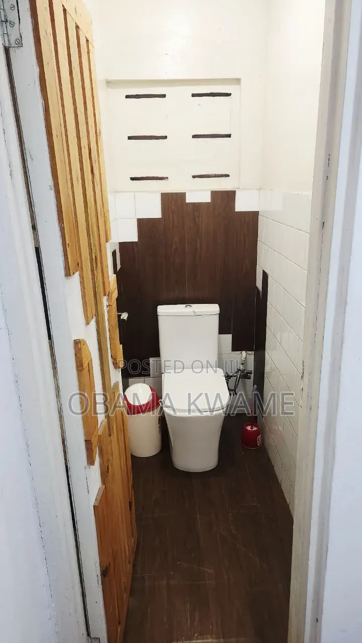 Furnished 1bdrm House in Laryea Homes, A&C Mall Area for rent