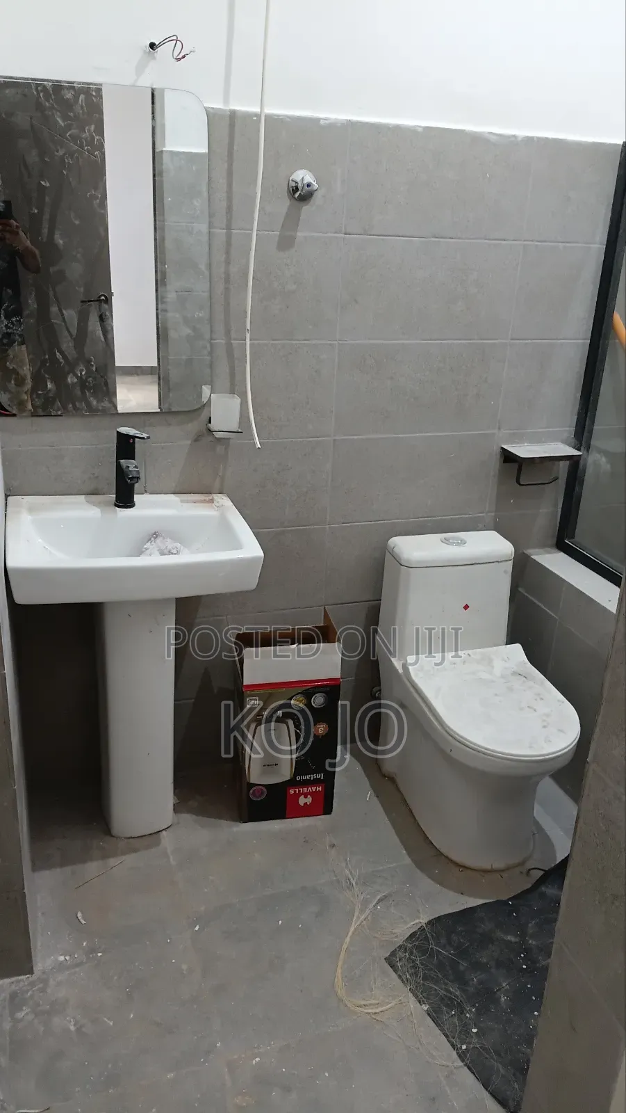 1bdrm Apartment in School Junction for rent
