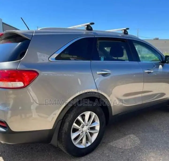 Kia Sorento 2.4L LX AWD 2017 Gray