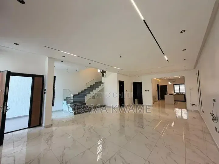 4bdrm House in Laryea Homes, Lake Side Estate for sale