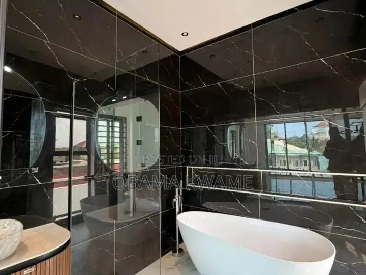 4bdrm House in Laryea Homes, Lake Side Estate for sale