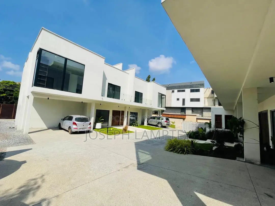 4bdrm House in Joseph Lamptey, US Embassy Area for rent