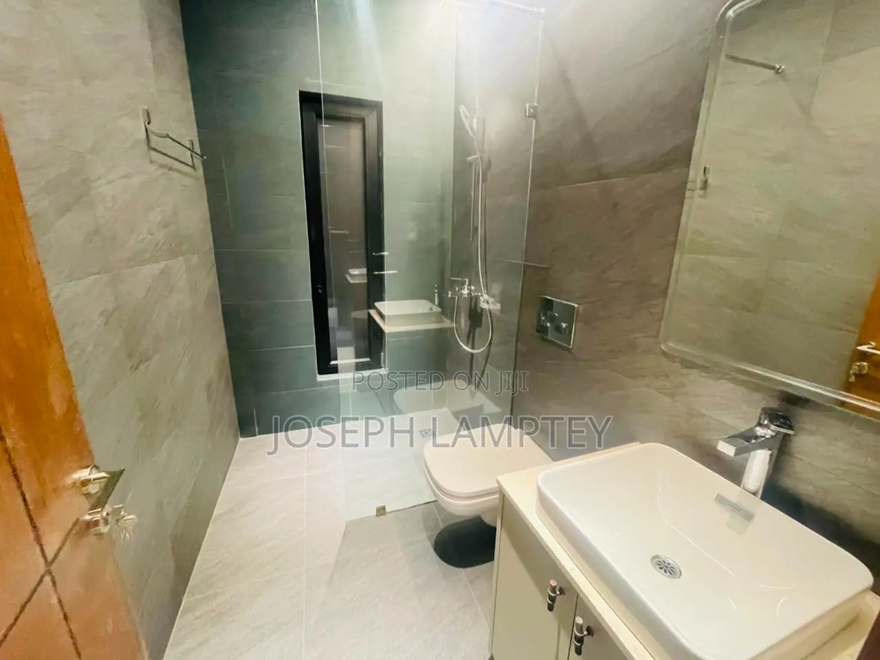 4bdrm House in Joseph Lamptey, US Embassy Area for rent