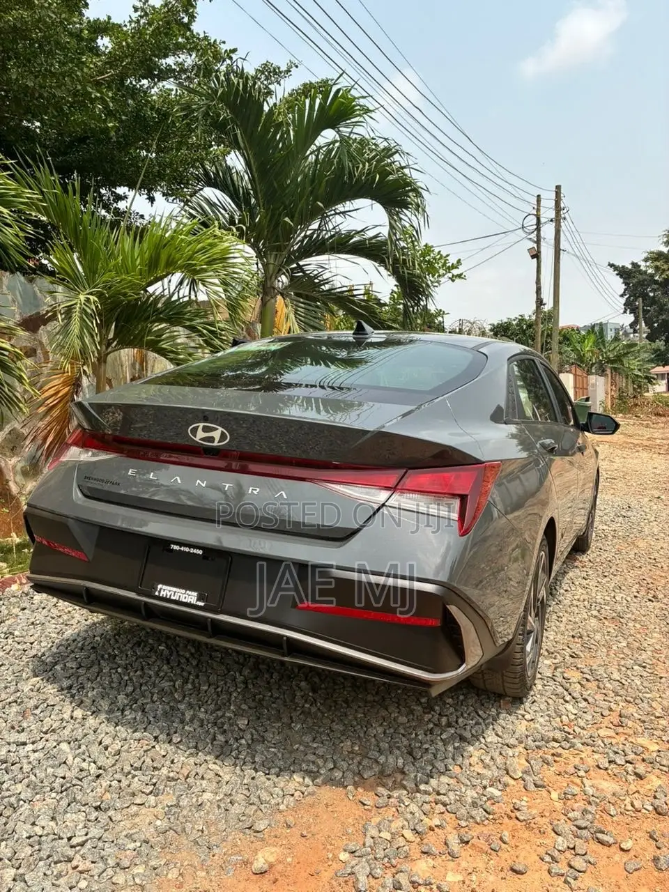 New Hyundai Elantra Limited 2024 Gray