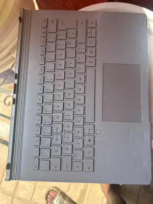 Laptop Microsoft Surface Book 2 8GB Intel Core i5 SSD 256GB