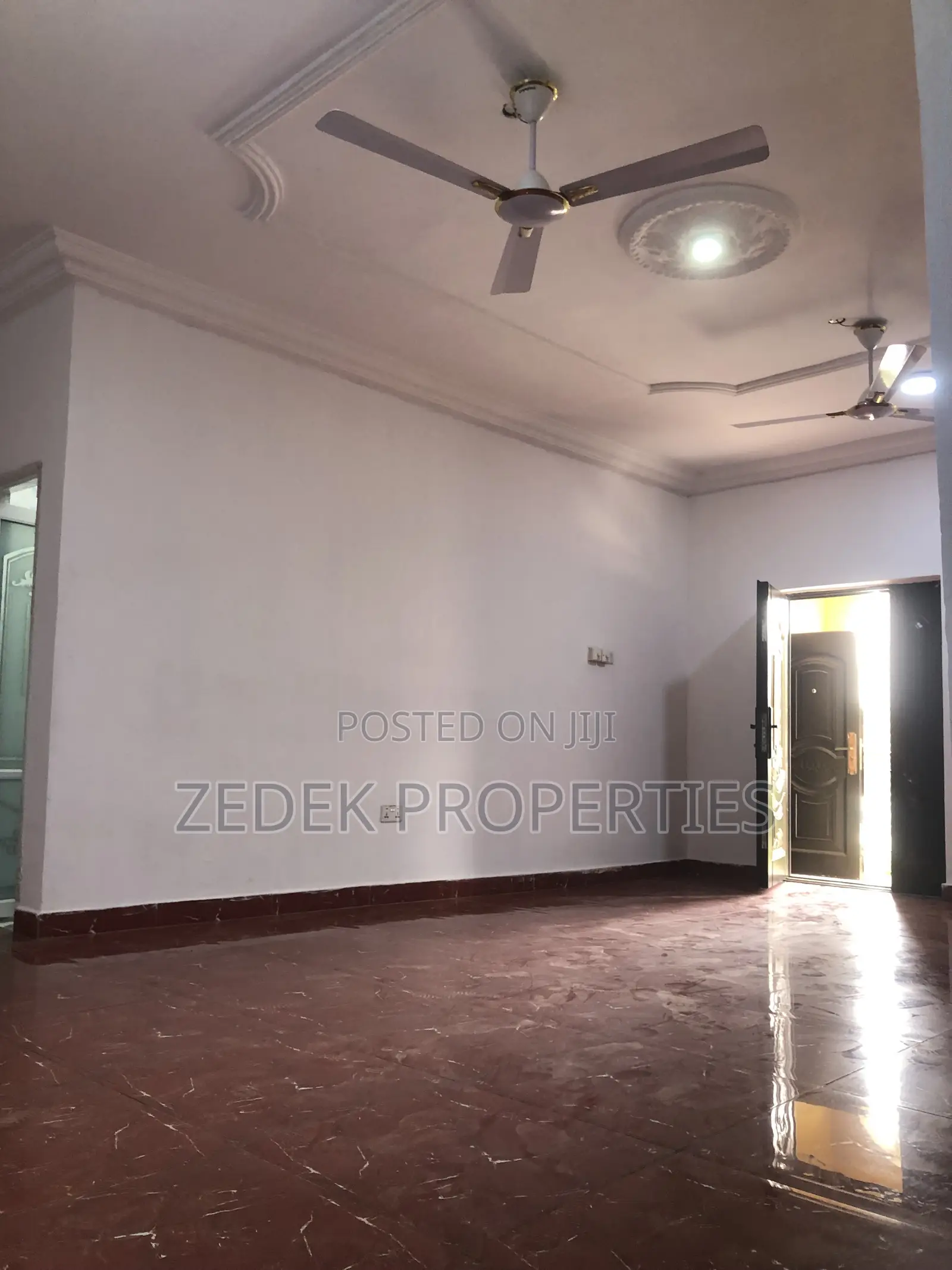 3bdrm Apartment in Kwabenya Acp for rent