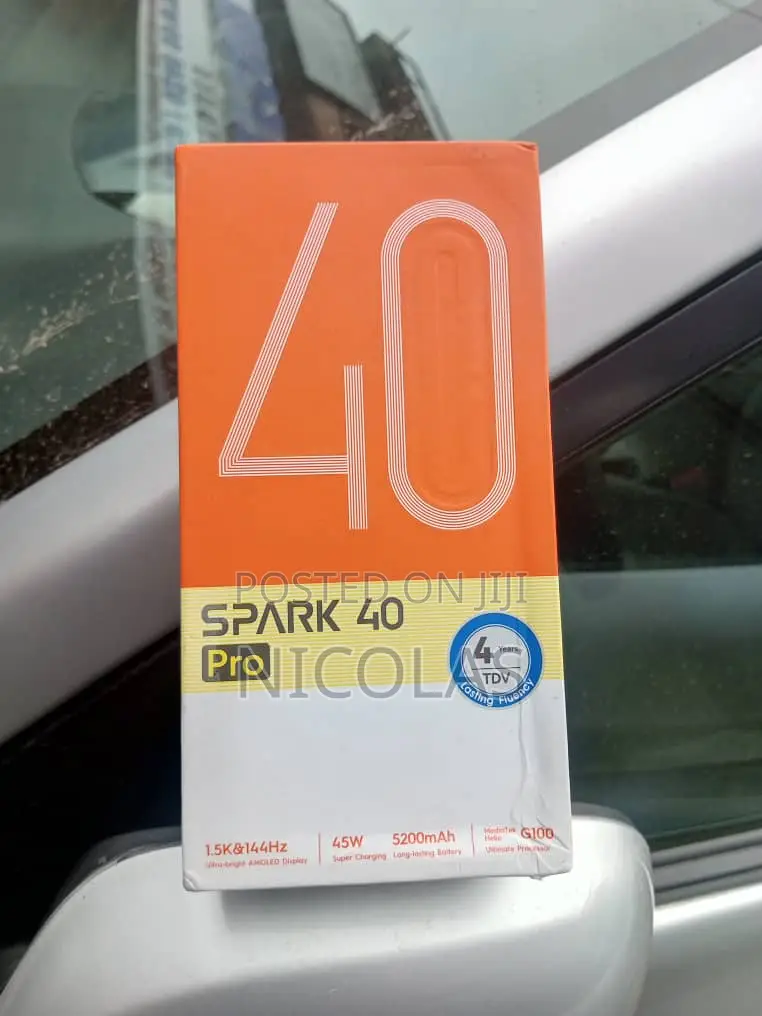 New Tecno Spark 40 Pro 256 GB Gold