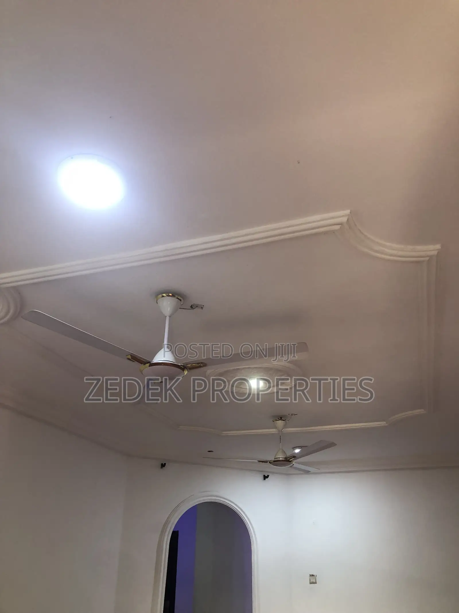 3bdrm Apartment in Kwabenya Acp for rent