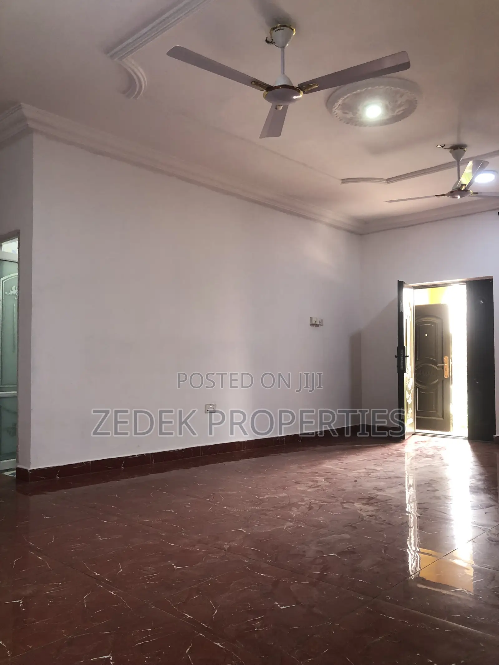 3bdrm Apartment in Kwabenya Acp for rent