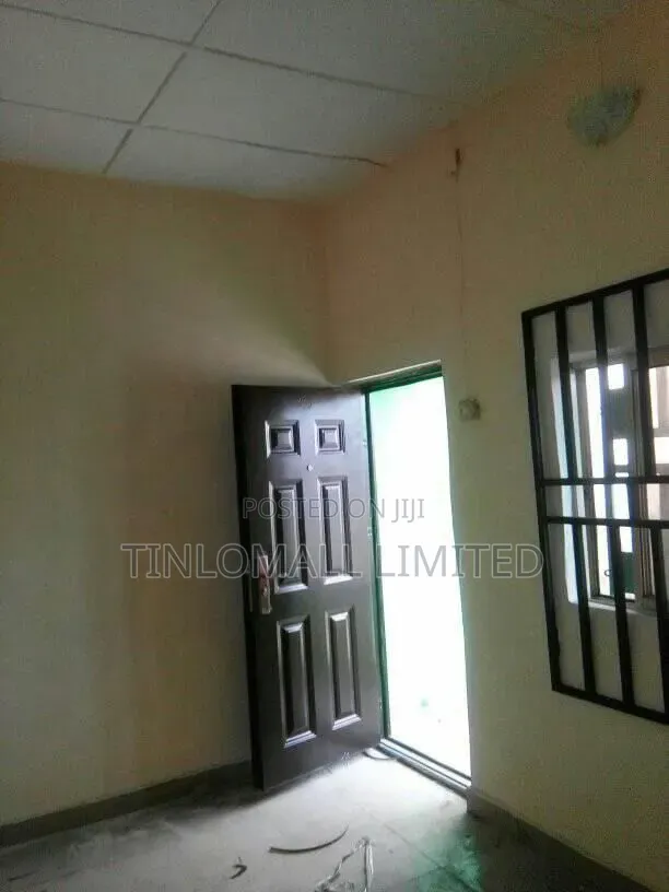 1bdrm House in Lekma, Ledzokuku-Krowor for rent