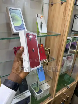 New Apple iPhone 13 128 GB Red