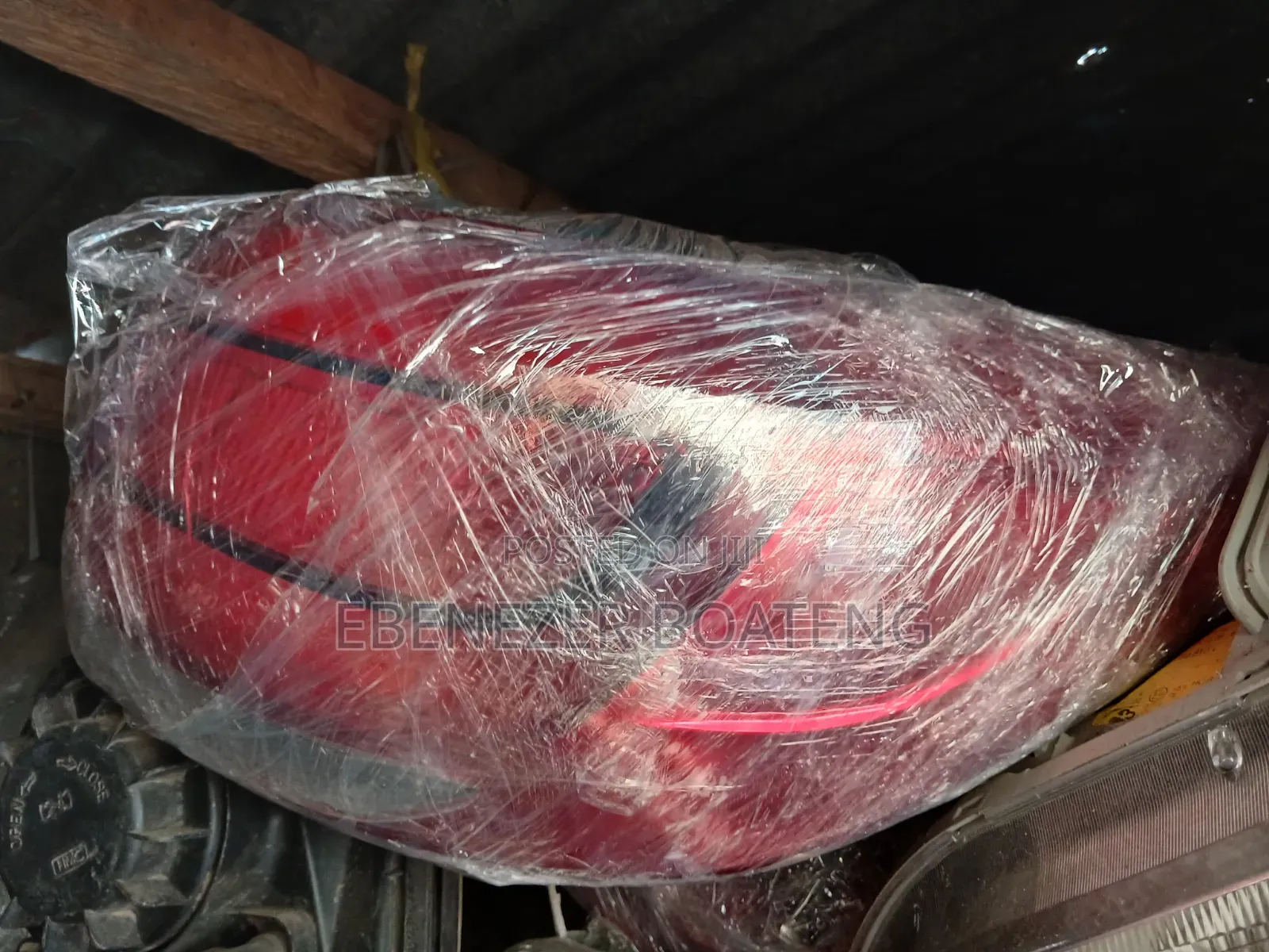Kia Sportage Tail Light 2012 Model Home Use
