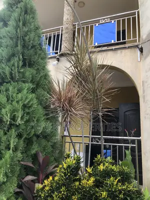 3bdrm Apartment in Kwabenya Acp for rent