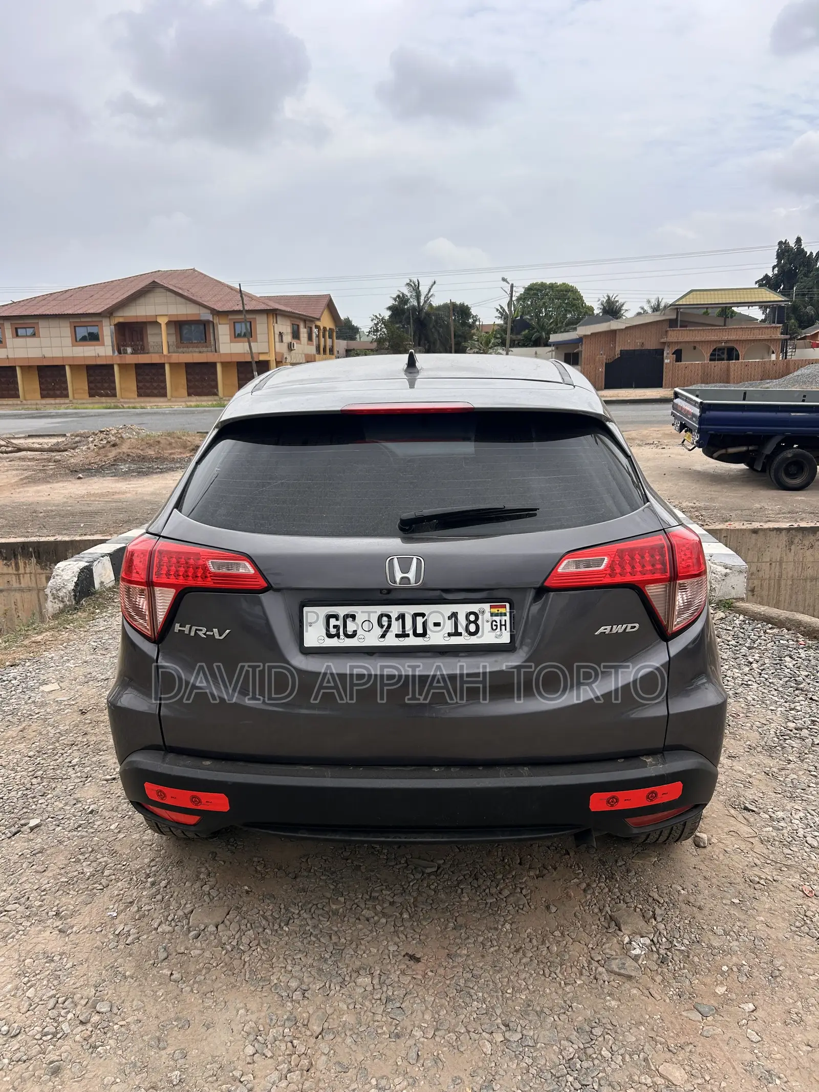 Honda HR-V 4dr SUV (1.5L 4cyl CVT) 2016 Gray