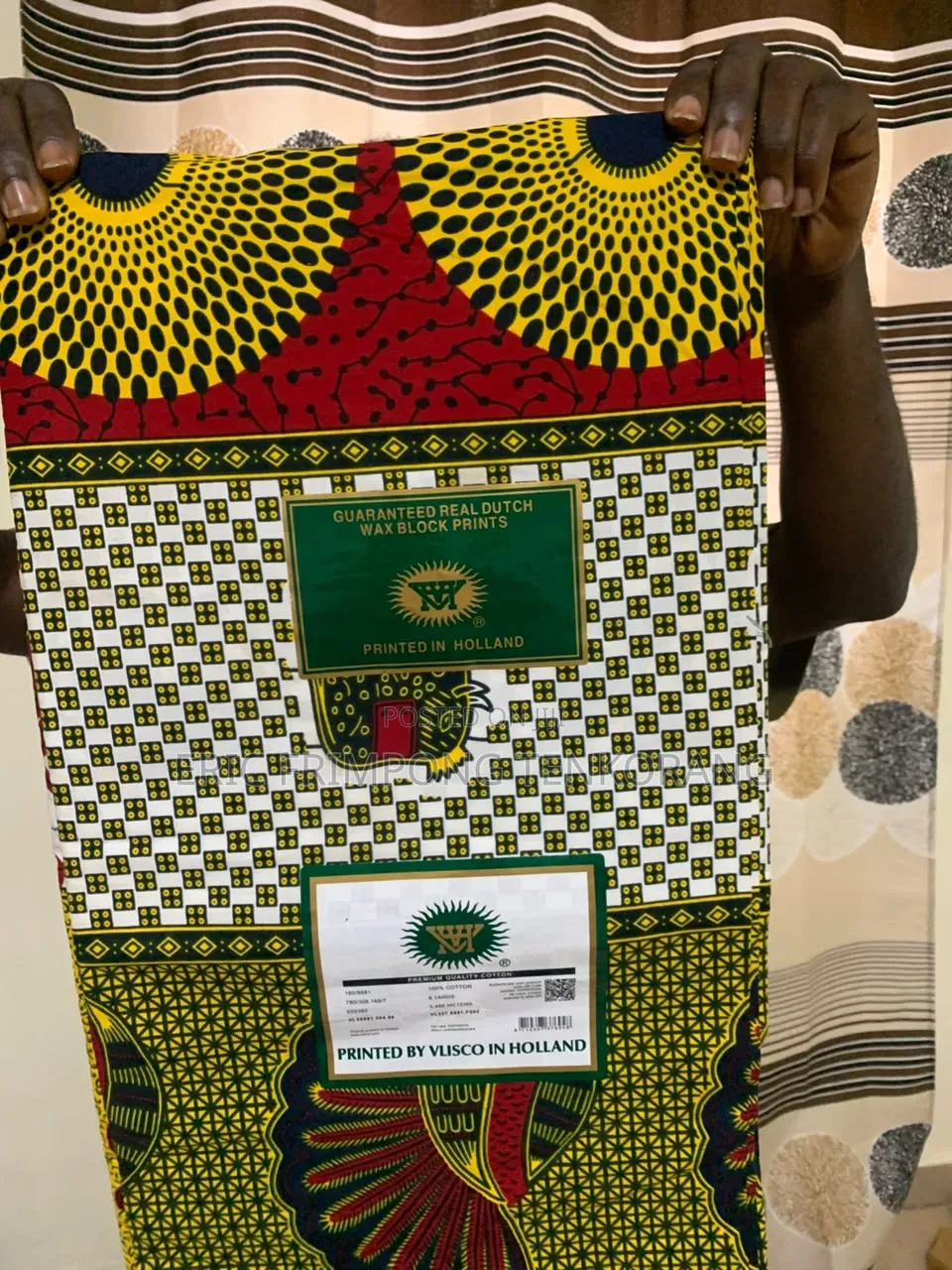 Cloths for Both Men and Women