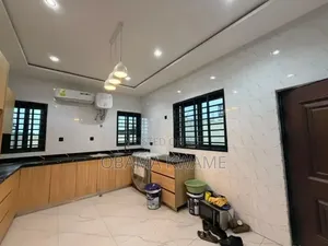 4bdrm House in Laryea Homes, School Junction for rent