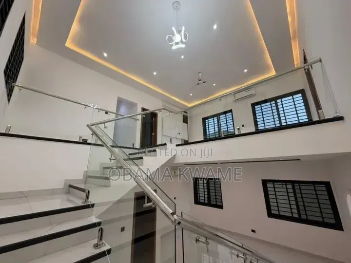 4bdrm House in Laryea Homes, School Junction for rent