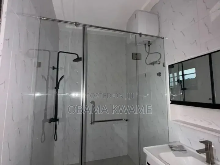 4bdrm House in Laryea Homes, School Junction for rent