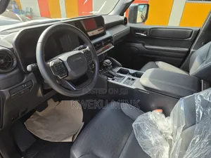 New Toyota Land Cruiser 2025 Black