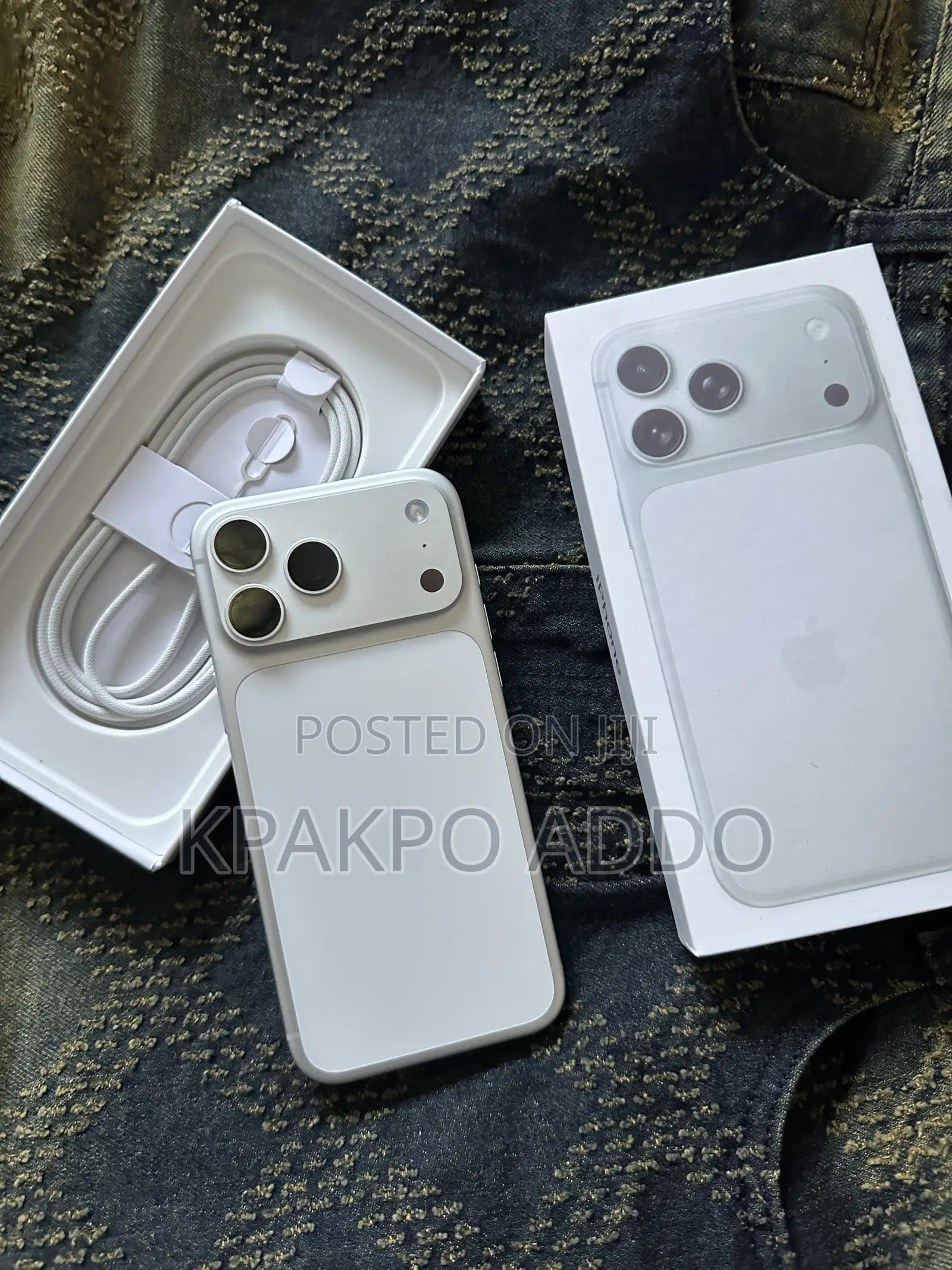 New Apple iPhone 17 Pro Max 256 GB Silver