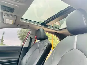 Toyota Camry 2021 Red