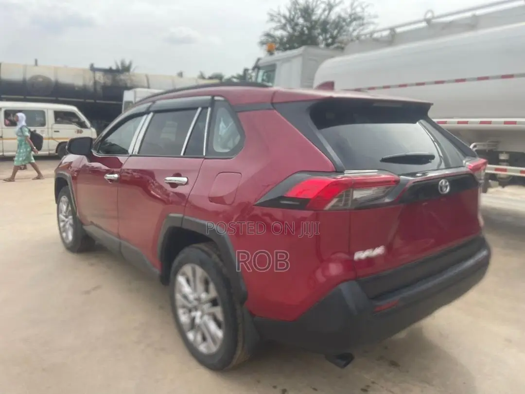 Toyota RAV4 2019 Burgundy