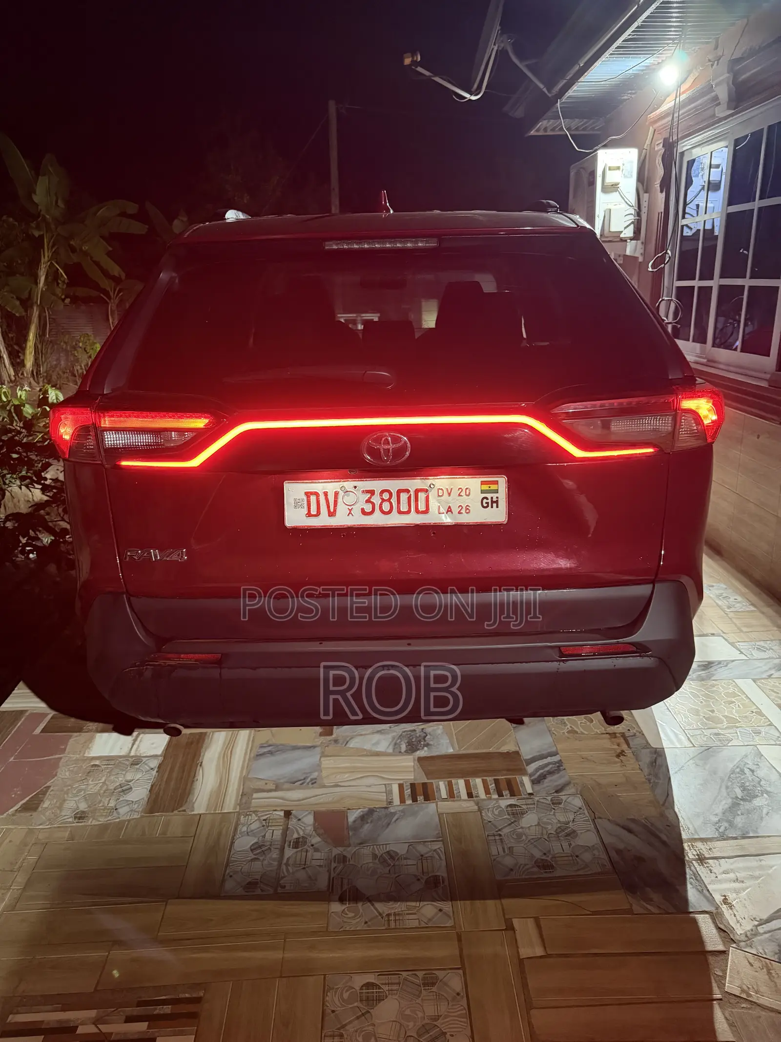 Toyota RAV4 2019 Burgundy