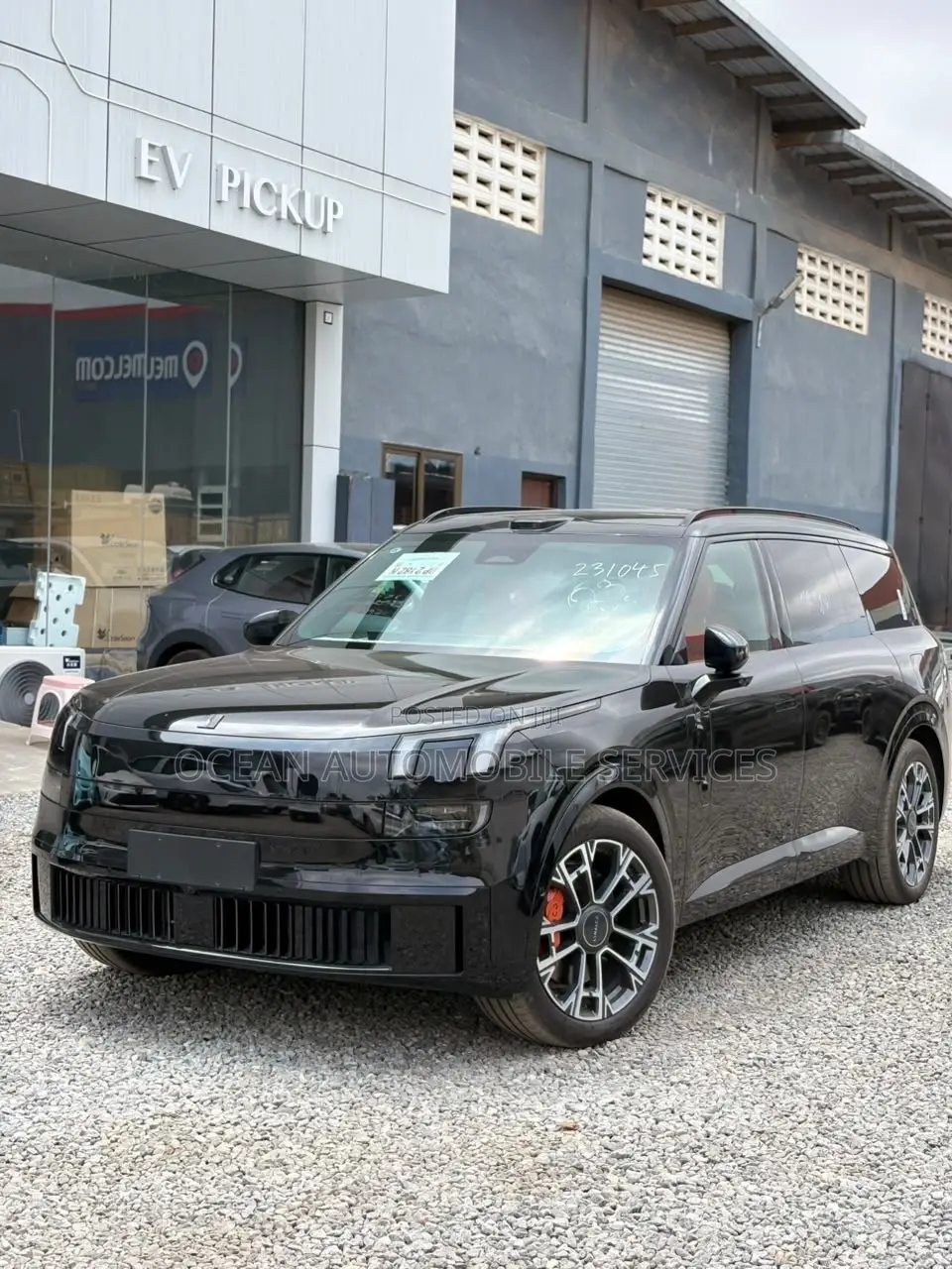 Lynk & Co 900 2025 Black