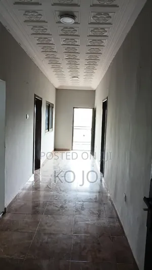 2bdrm Apartment in Little Roses Area for rent