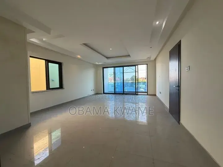 4bdrm House in Laryea Homes, American House for rent