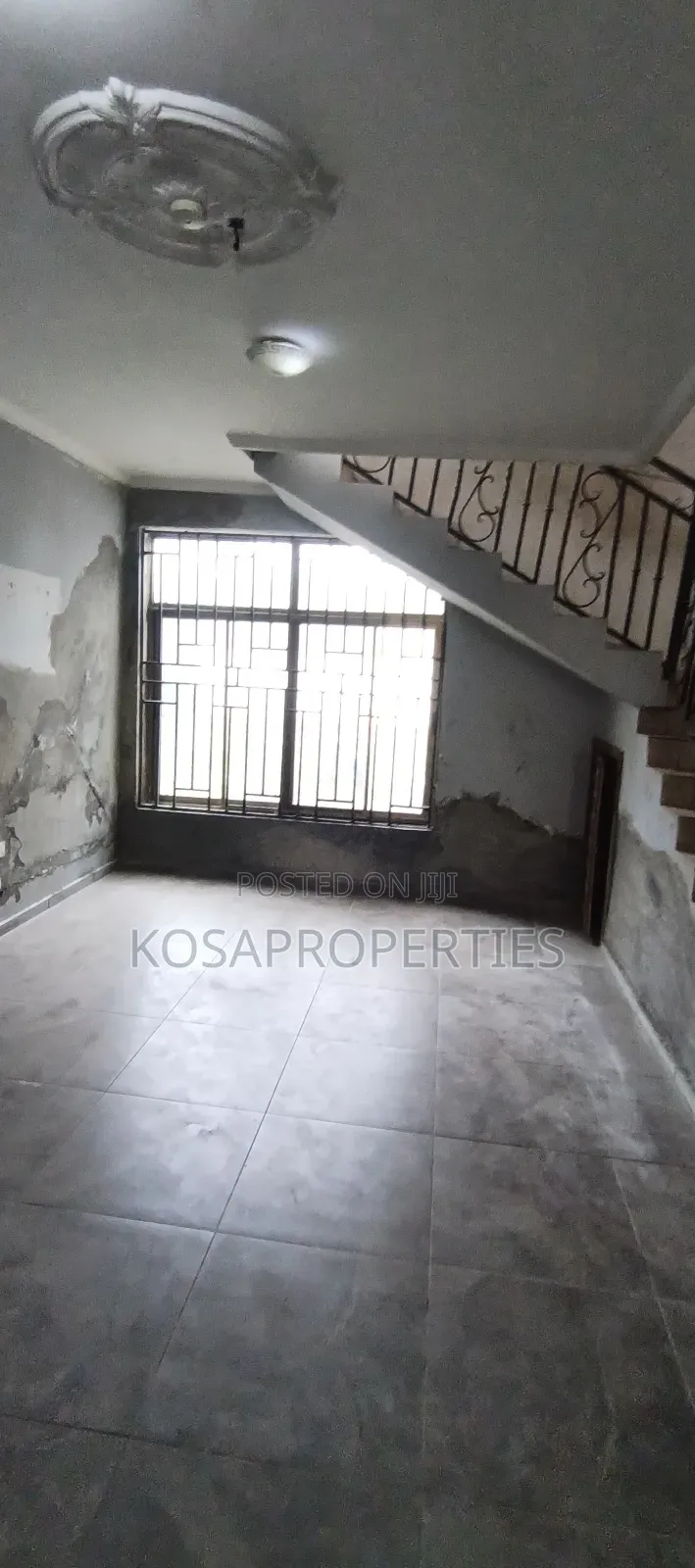 6bdrm House in Adjiringanor 69, Adjiriganor for rent