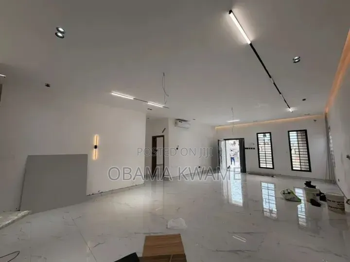 3bdrm House in Laryea Homes, Lake Side Estate for sale