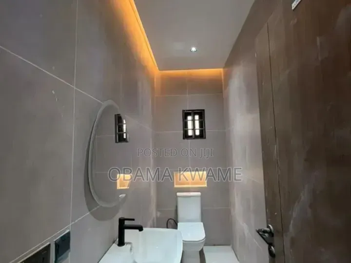 3bdrm House in Laryea Homes, Lake Side Estate for sale