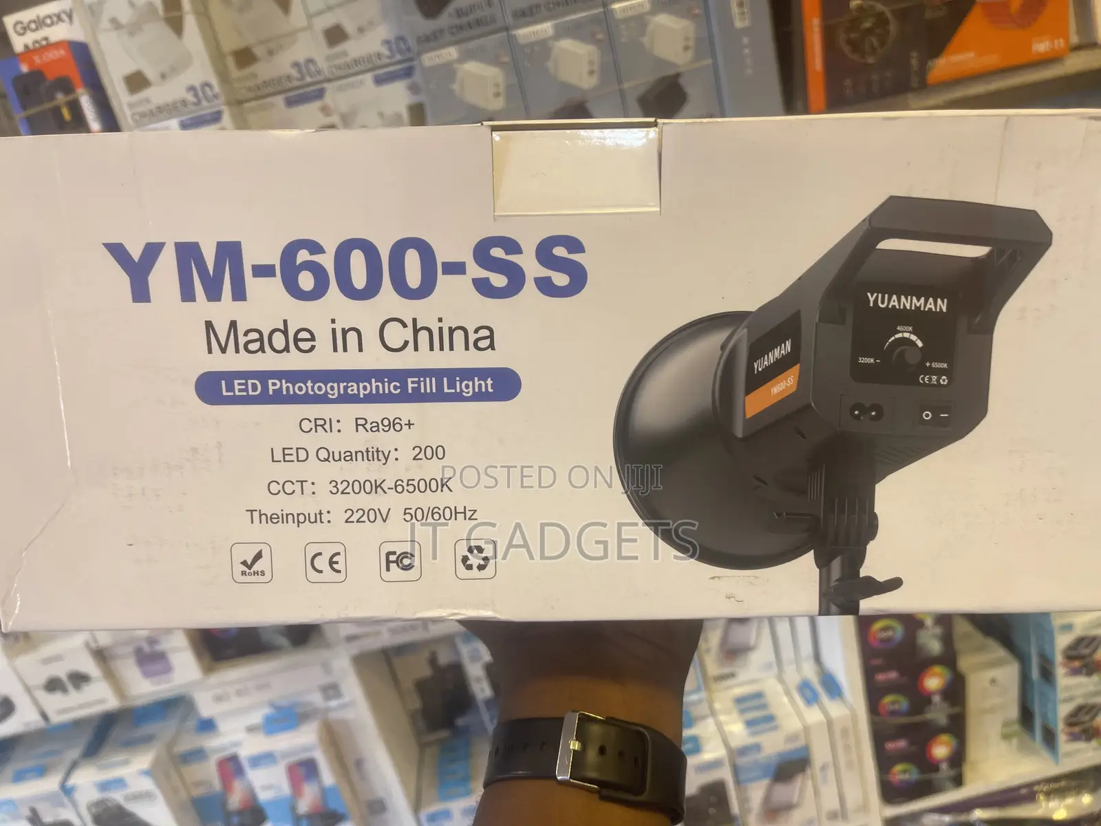 Yuanman YM-600-SS LED Photographic Fill Light — Studio Grade Light