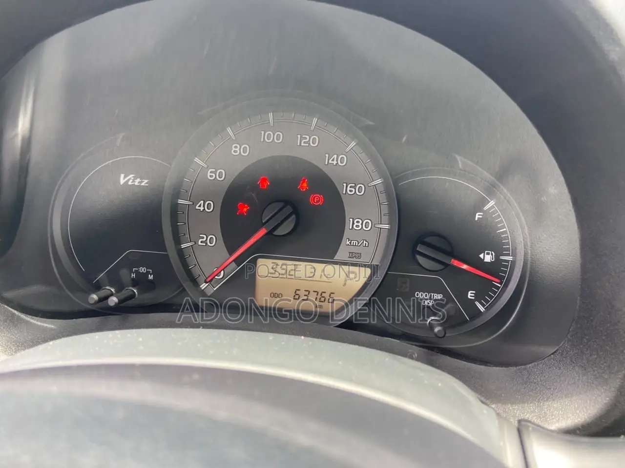 Toyota Vitz 1.0 FWD 5dr 2015 Blue