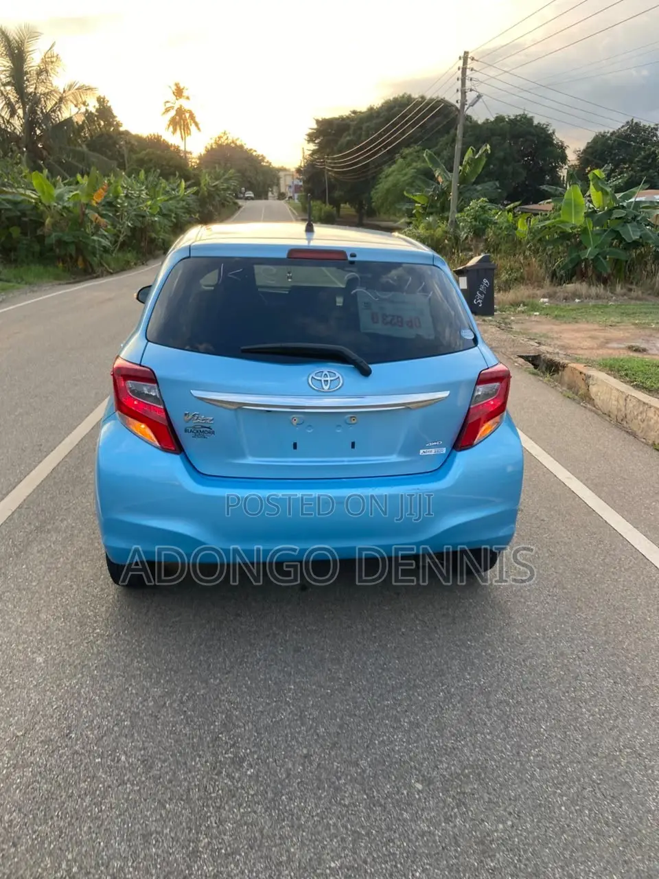 Toyota Vitz 1.0 FWD 5dr 2015 Blue