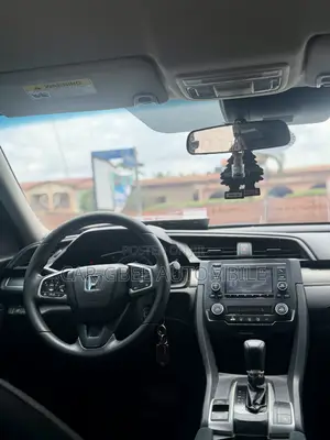 Honda Civic LX Sedan 2019 White