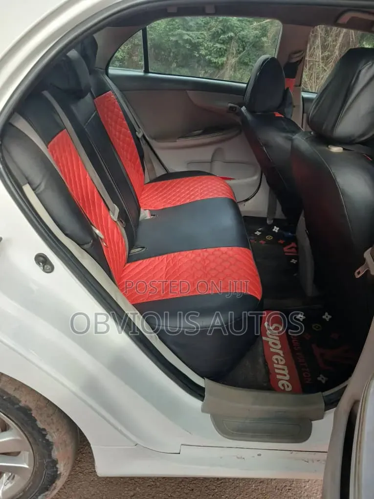 Toyota Corolla 2010 White