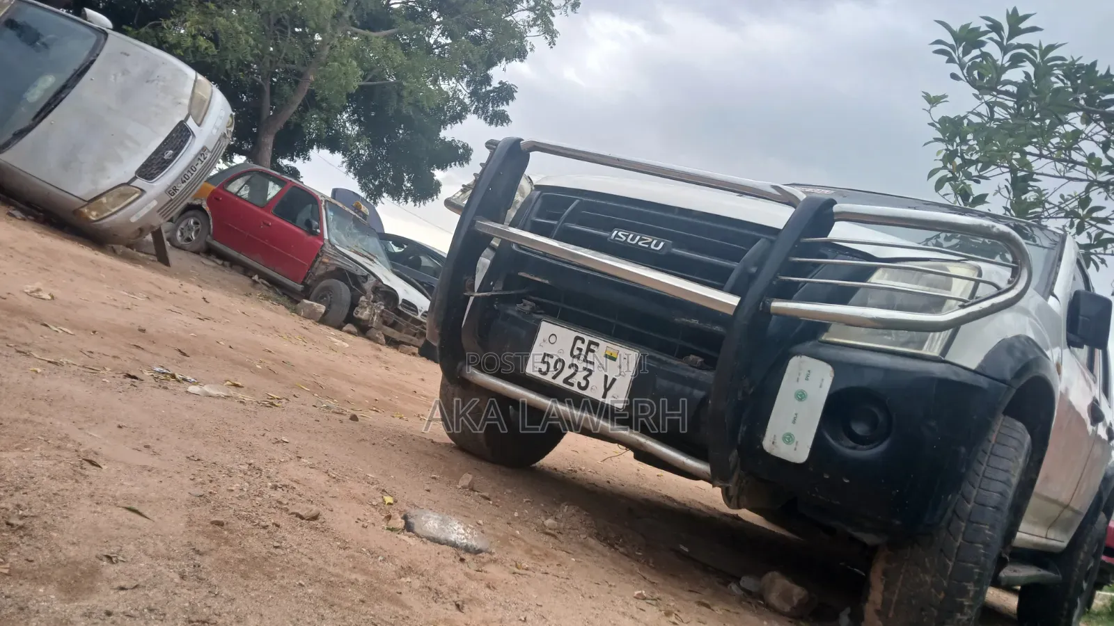 Isuzu D-MAX 2002 White