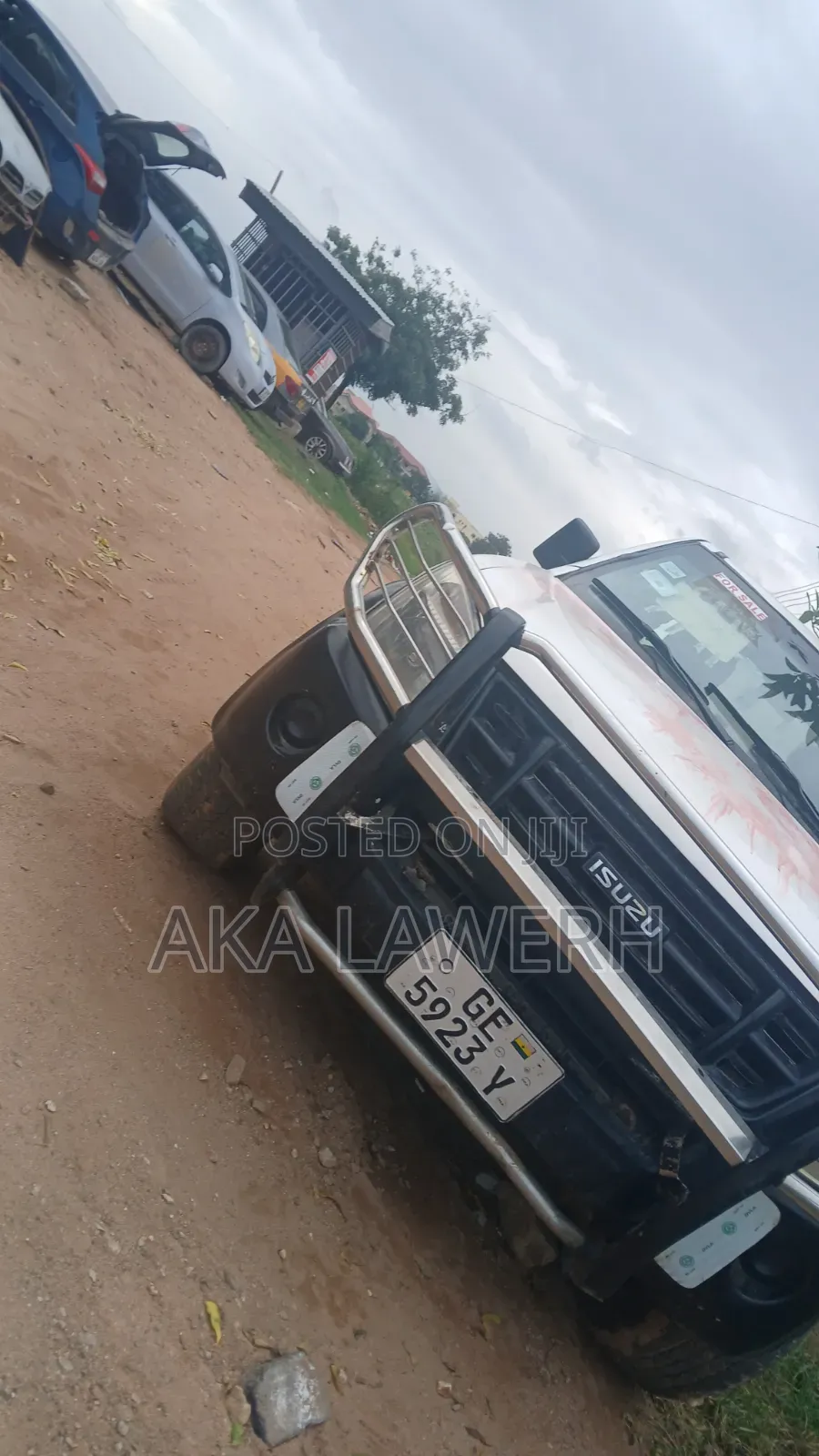 Isuzu D-MAX 2002 White