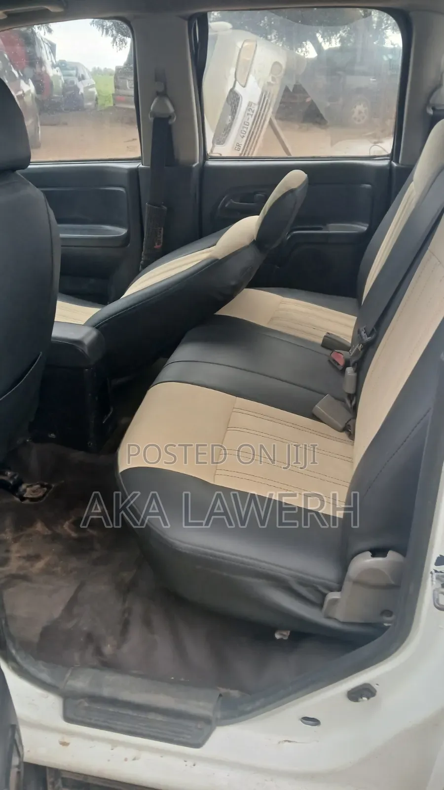 Isuzu D-MAX 2002 White