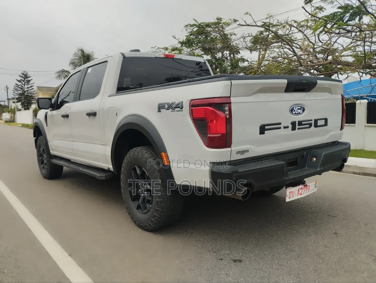 Ford F-150 2025 Beige