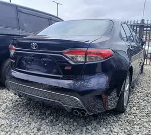 Toyota Corolla 2022 Blue
