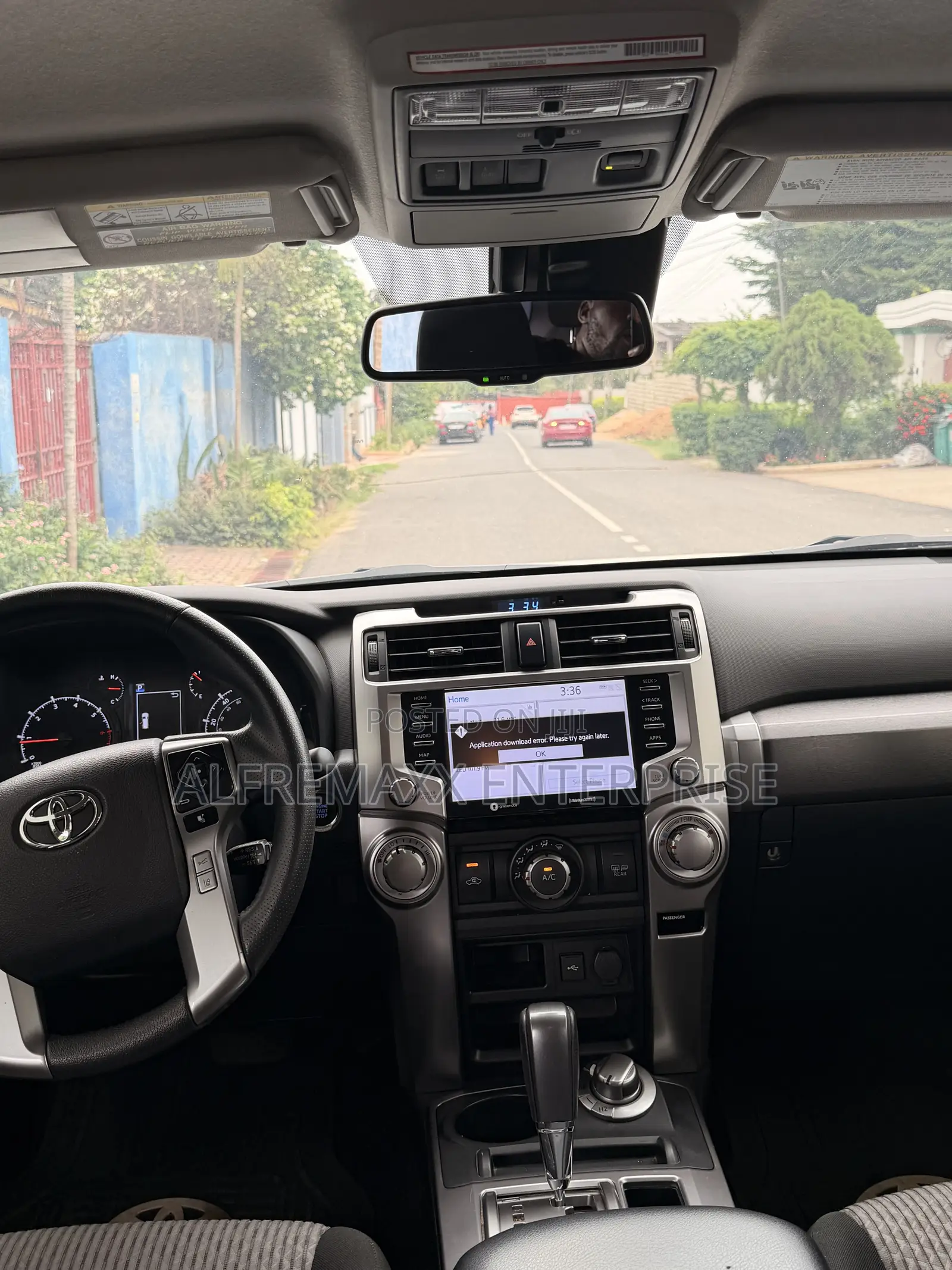 Toyota 4-Runner SR5 2021 White