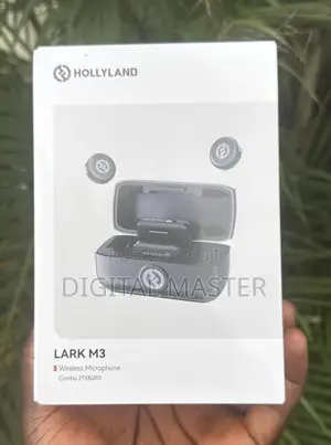 Hollyland Lark M3 Combo Wireless Microphone (2TX 2RX)